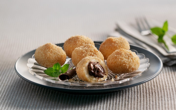 Mini-Nougatknödel (gekocht und gebröselt) (Artikelnummer 03518)